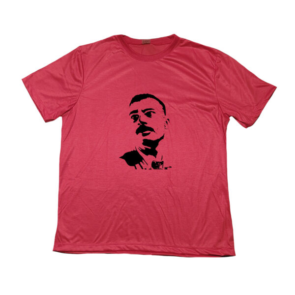 Camiseta Carlos Marighella – estampa revolução e resistência em stencil preto.