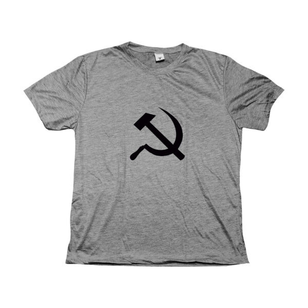 Camiseta símbolo do comunismo com estampa foice e martelo.