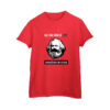Camiseta Consciência de Classe – estampa com retrato de Karl Marx e frase crítica “All You Need is Consciência de Classe”.