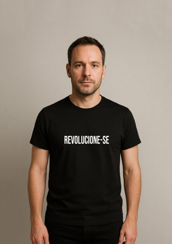Camiseta Revolucione-se Esquerda Resistência Política Algodão